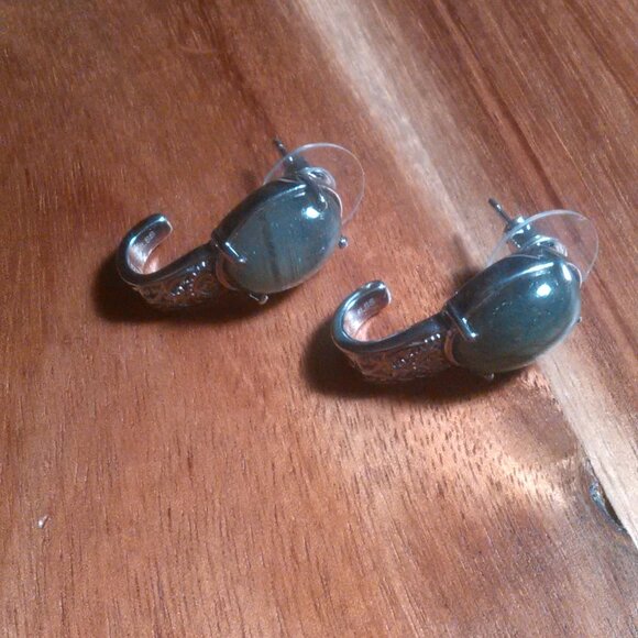 Madagascar Fire Labradorite Stainless Steel Solitaire Stud Earrings - Picture 2 of 14